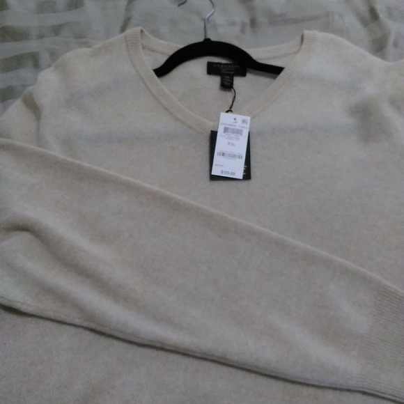 Men's Cashmere Sweater - Picture 4 of 5